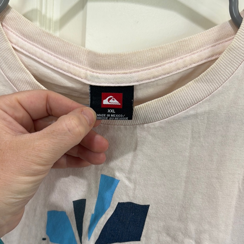 Quiksilver Pink and Blue Short Sleeve Tee / D16 - Picture 3 of 3